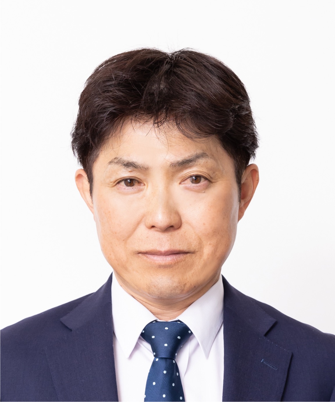 永石 公雄